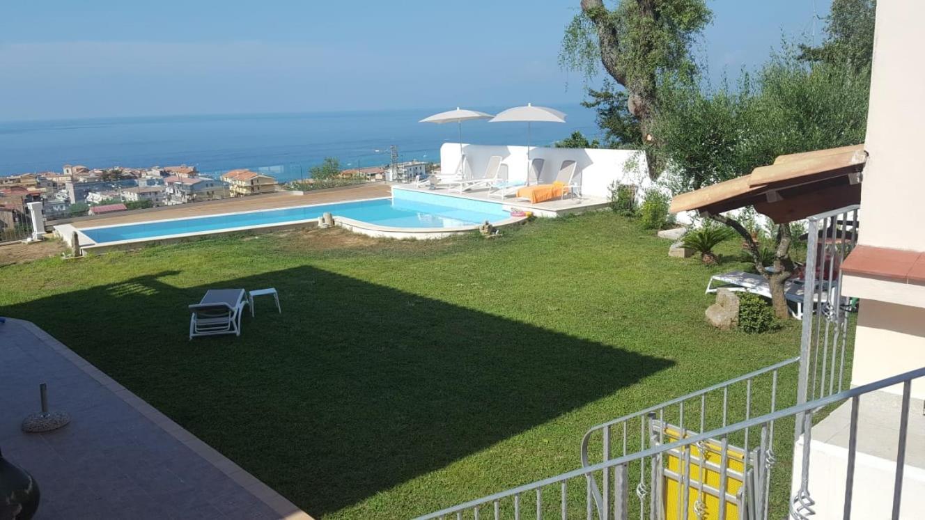 Appartamenti Borgo Panoramico N.2 Тропеа Екстер'єр фото