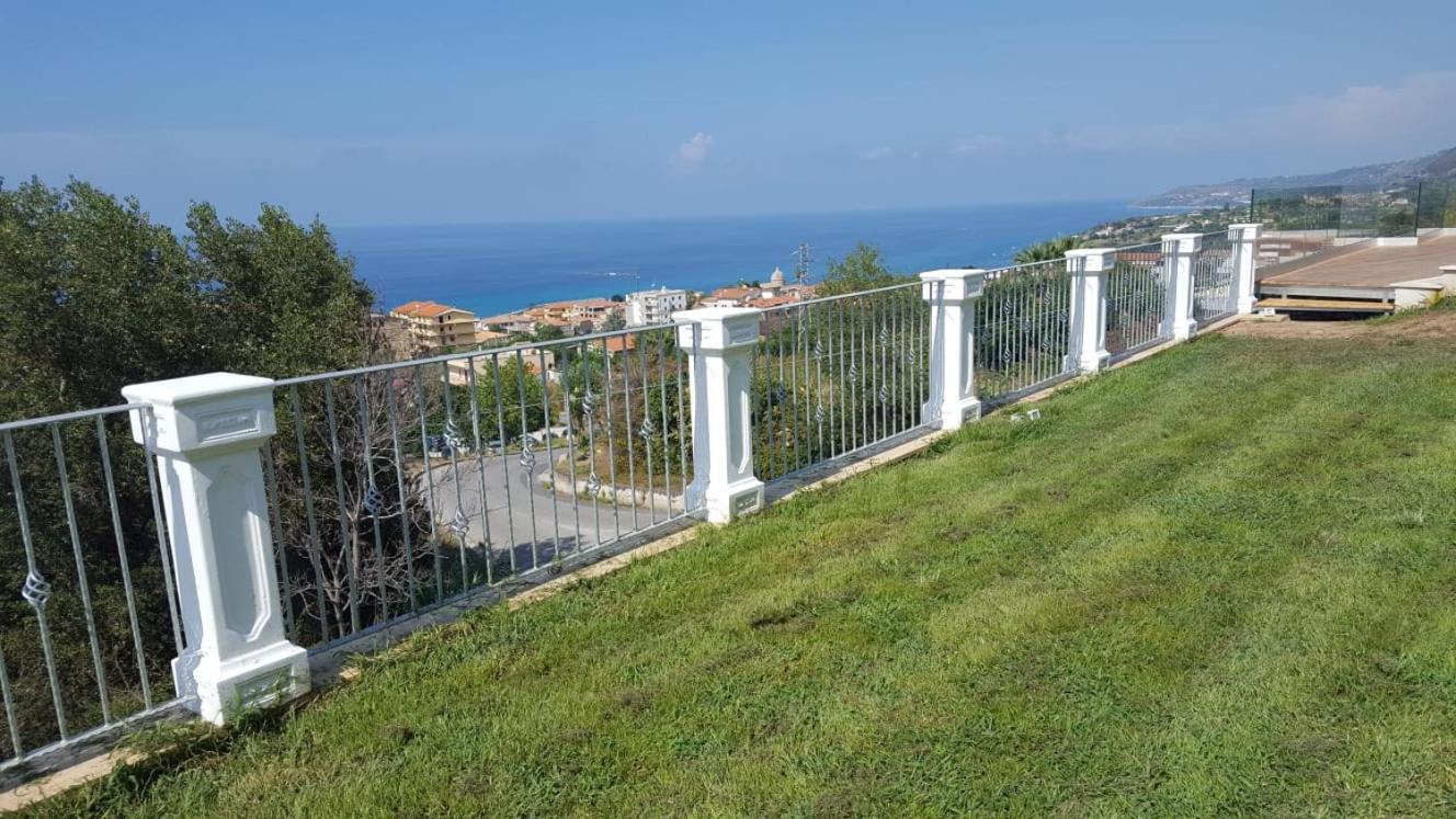 Appartamenti Borgo Panoramico N.2 Тропеа Екстер'єр фото